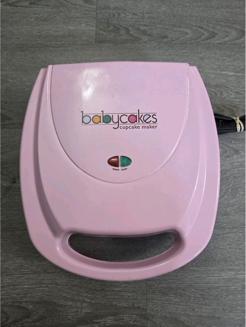 Babycakes Cupcake Maker - 8 Cupcakes Non-Stick Baker - Pink